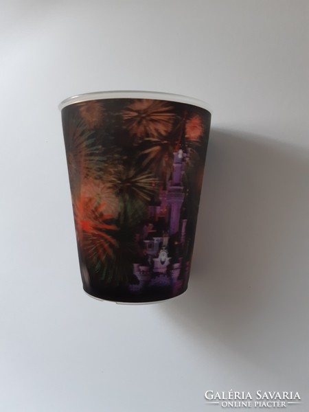 3D-s McDonald's - Disney palota - 2004 - műanyag pohár