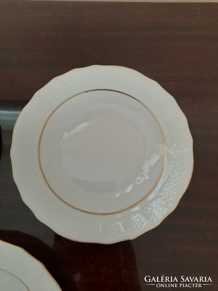 3 db Fehér aranyszegélyes Herendi porcelán süteményes tányér