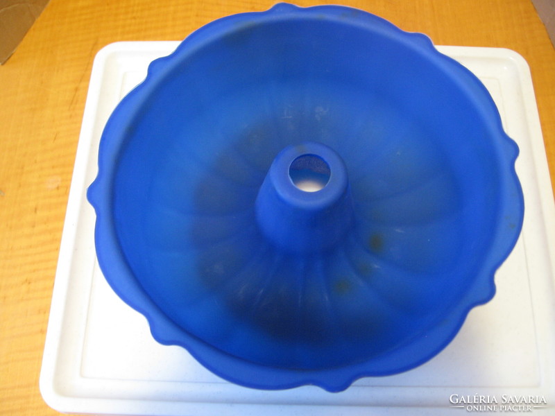 Silicone rubber blue kuglóf oven