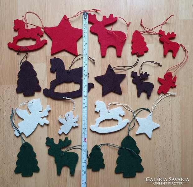 Karácsonyi szines filc dekoráció rénszarvas angyal harang csillag fenyőfaakasztható dísz kellék