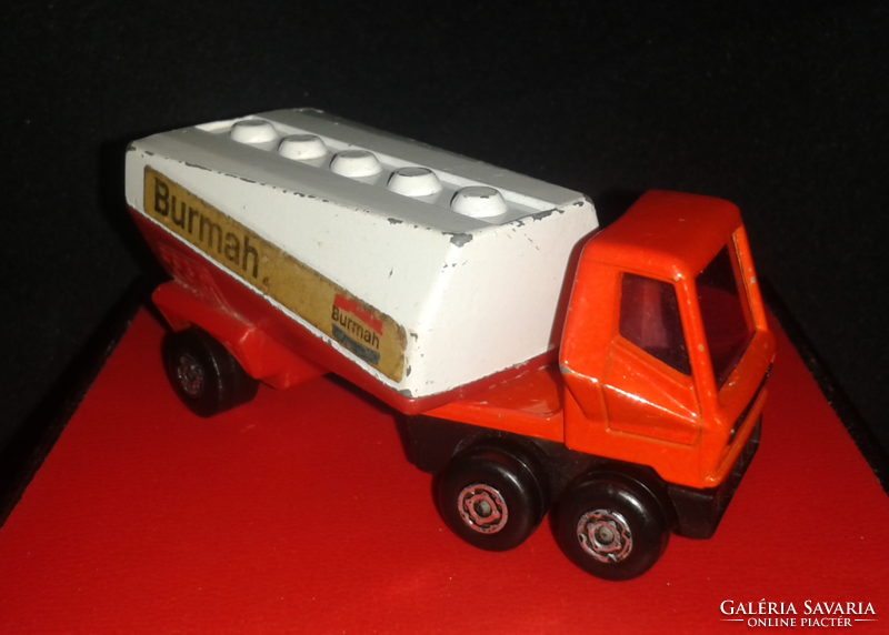 Matchbox Lesney Superfast No63 Freeway Gas Tanker Burmah Red Made in England 1973
