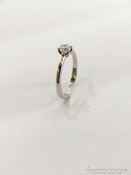 New, 14 carat, 2.49g. White gold engagement ring for women. (No. 23/43)