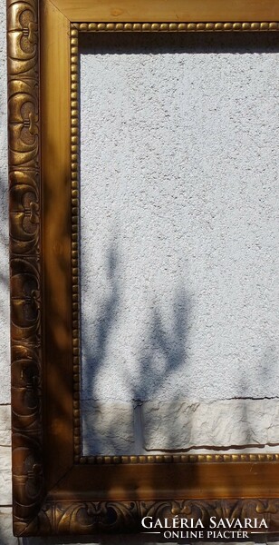 Antik aranyozott szèles tükör festmèny keret fekvő àlló is,Kivàló dekoràció film szinhàz kellèk is.