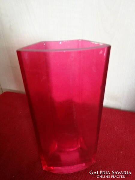 Cyclamen colored glass vase, height 18 cm. Ikea product. Jokai.