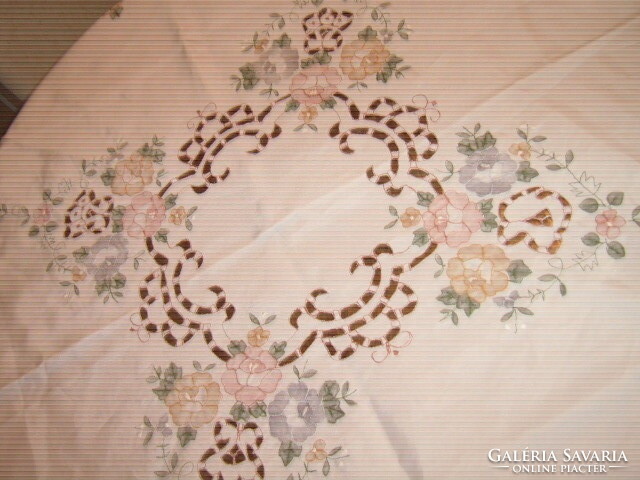 Beautiful vintage cut with sewn on pink round tablecloth