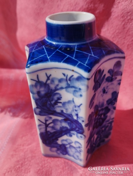Oriental porcelain, blue painted, square tea herb holder, spice holder