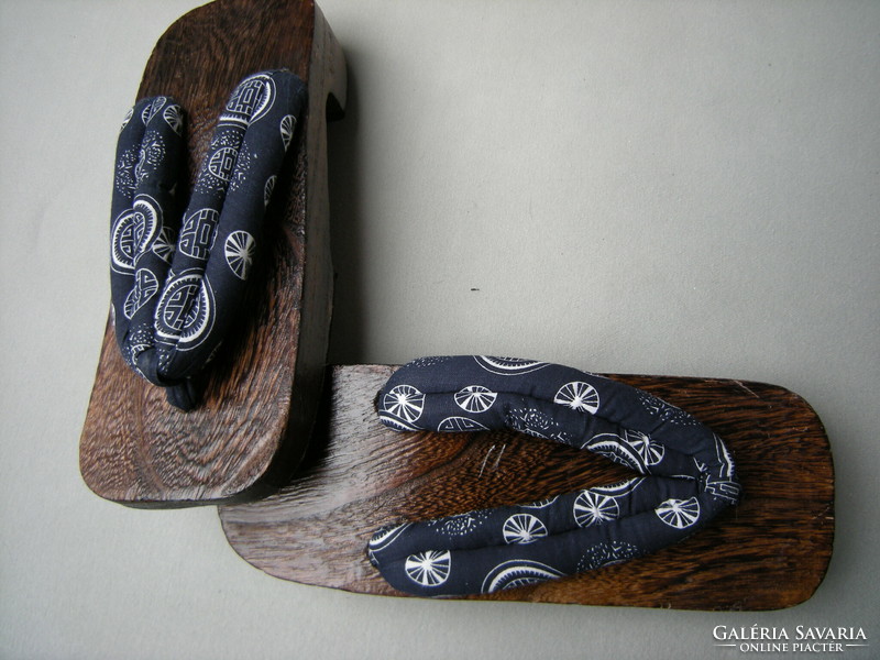 New wooden Japanese traditional clogs naruto ninja flip flops outdoor sandals geisha slippers