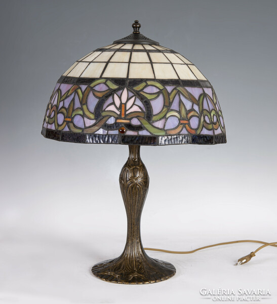 Tiffany style. Art Nouveau table lamp
