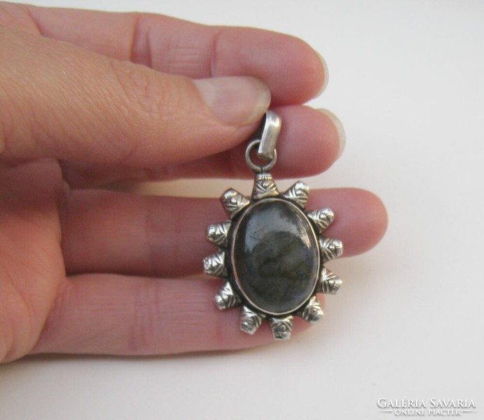 Special silver pendant with labradorite stone, tribal