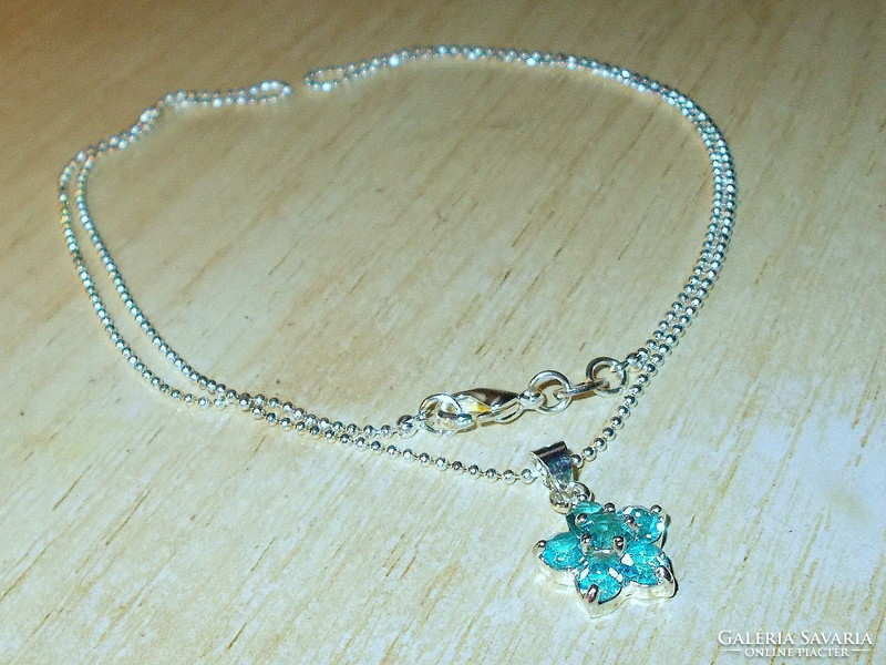 Aquamarine flower beaded white gold gold filled vintage necklace