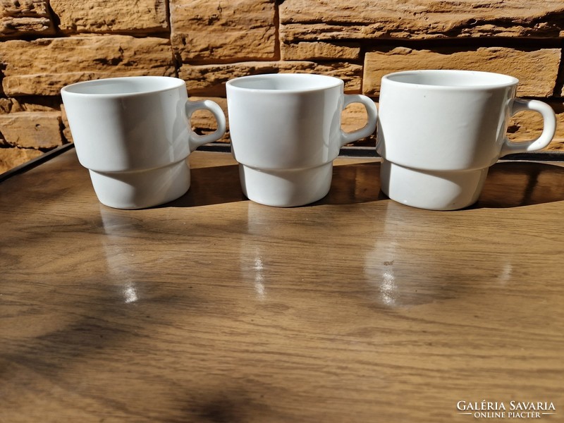 Plain white unmarked uniset mugs