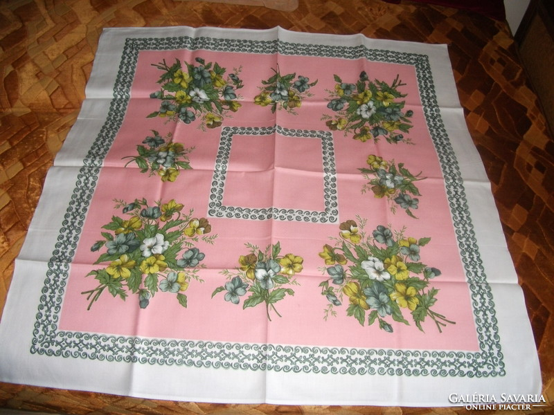 Australian linen painted colored table tablecloth, not used, size: 88 x 89 cm