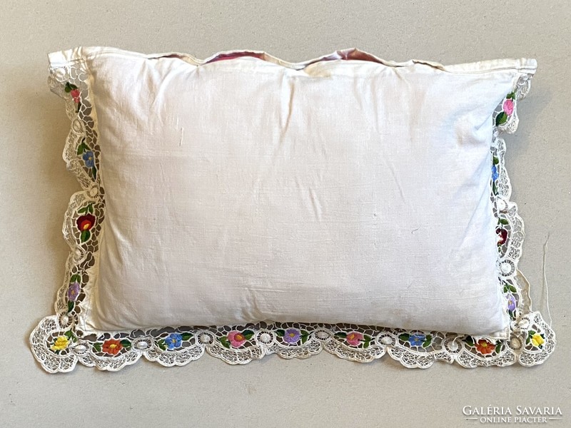 Matyó embroidered colorful floral decorative pillow