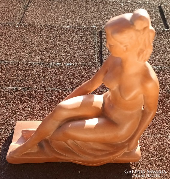 Terracotta sculptural statue nude with shear mark