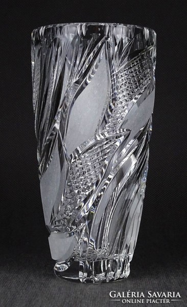 1O844 old polished lead crystal vase 15 cm