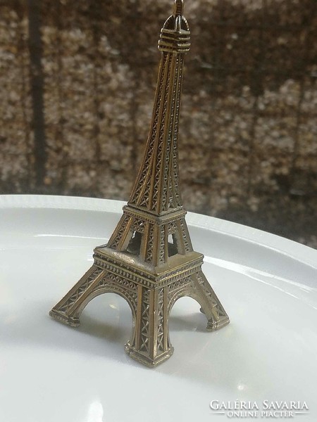 Eifel torony-polcdísz