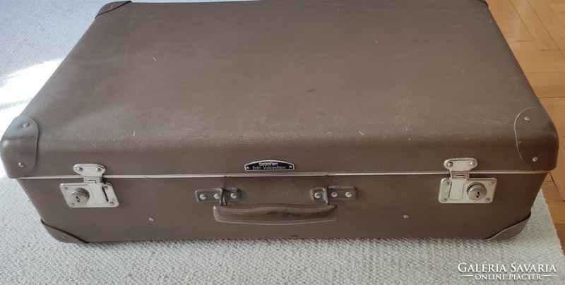 Large vulcan fiber suitcase in good condition