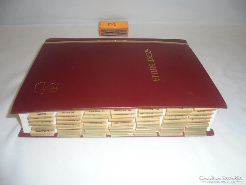 Szent Biblia - 2001