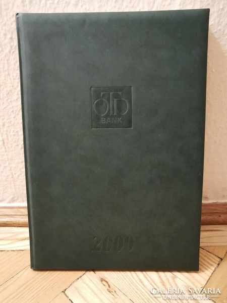 2000-Ik year calendar | it's not written in! | 27.5*19.5 Cm | dark green