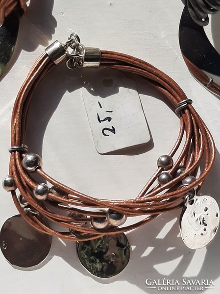 Bracelet with leather strap, silver 925, combined elegant design!
