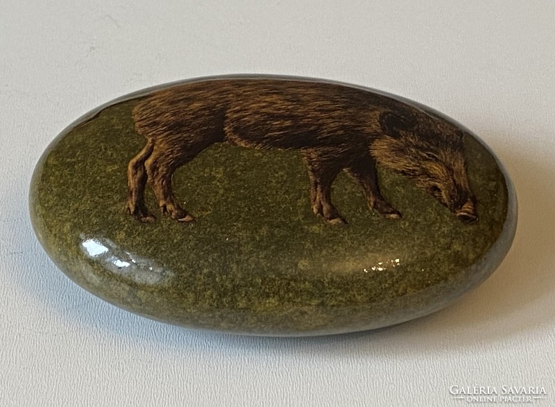 Wild boar hunting paperweight desk ornament
