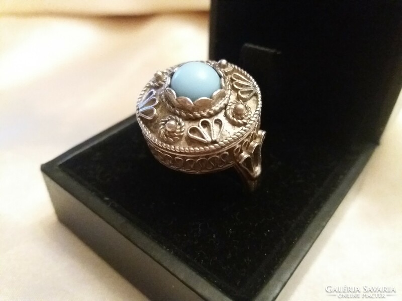 Ezüst gyűrű Türkiz kővel