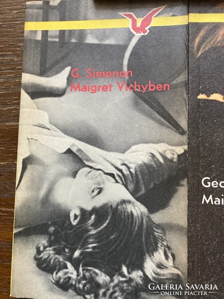 Maigret books 9 pcs together 4500 ft