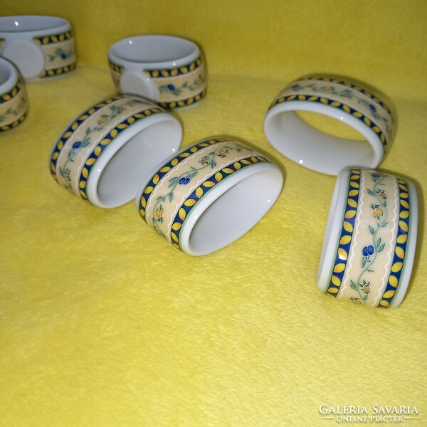 8 Pcs, porcelain, napkin ring.