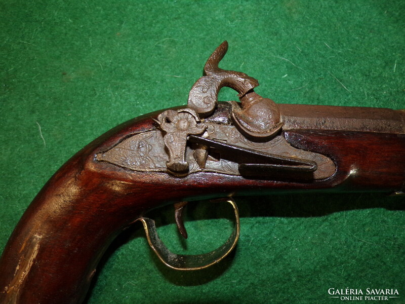Front-loading pistol with Spanish lock