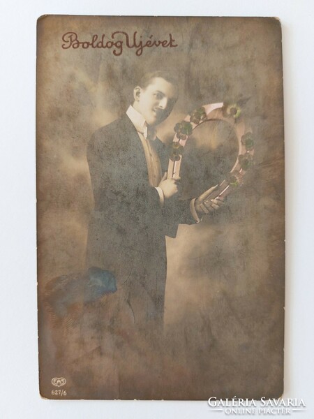 Régi újévi képeslap férfi fotó levelezőlap