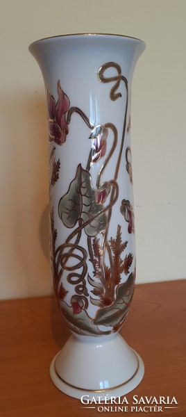 Beautiful hand-painted vase with Zsolnay orchid pattern