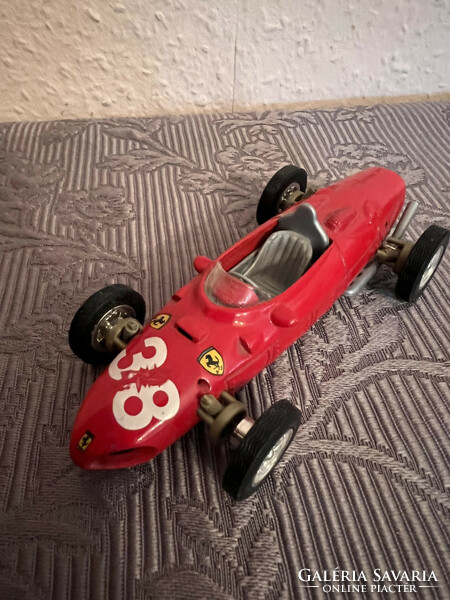 Ferrari 156 F1 1961 1:35 Shell autó