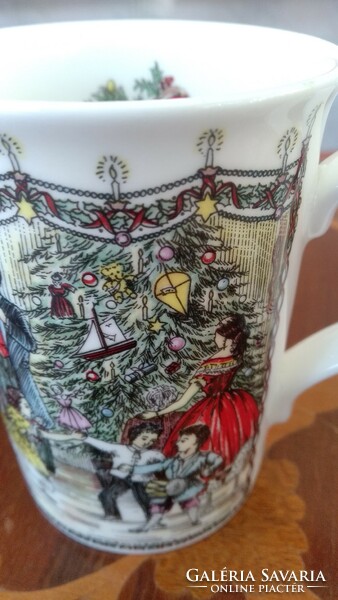 Porcelain cups, Christmas...