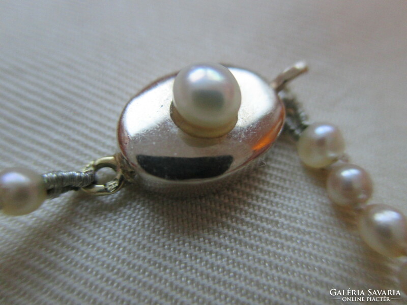 14-carat gold pearl clasp with real pearls