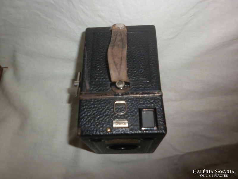 Antique zeiss icon box camera