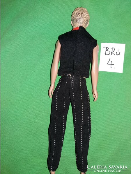 Sorszámos 2018 Vintage Toys angol manökenbaba fiú ritka Barbie babákhoz képek szerint BrÚ 4.