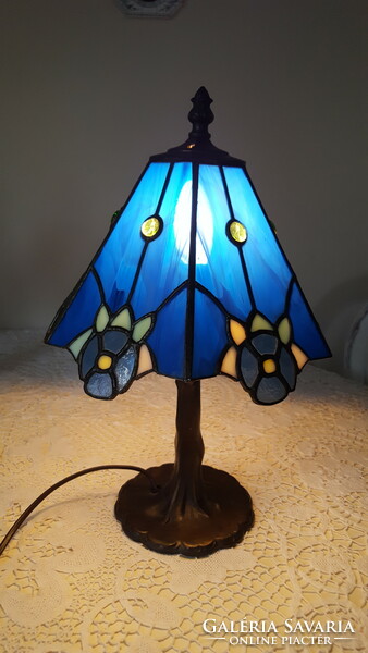 Beautiful tiffany table lamp