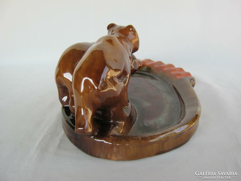 Hop ceramic bear