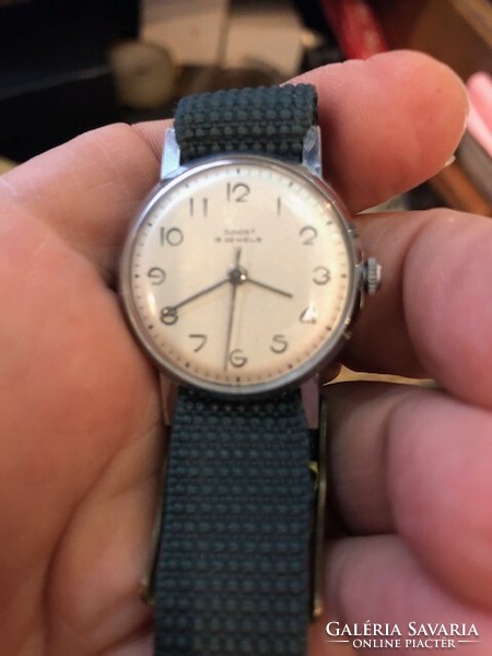 Junoszt men's mechanical wristwatch, in nice, working condition.