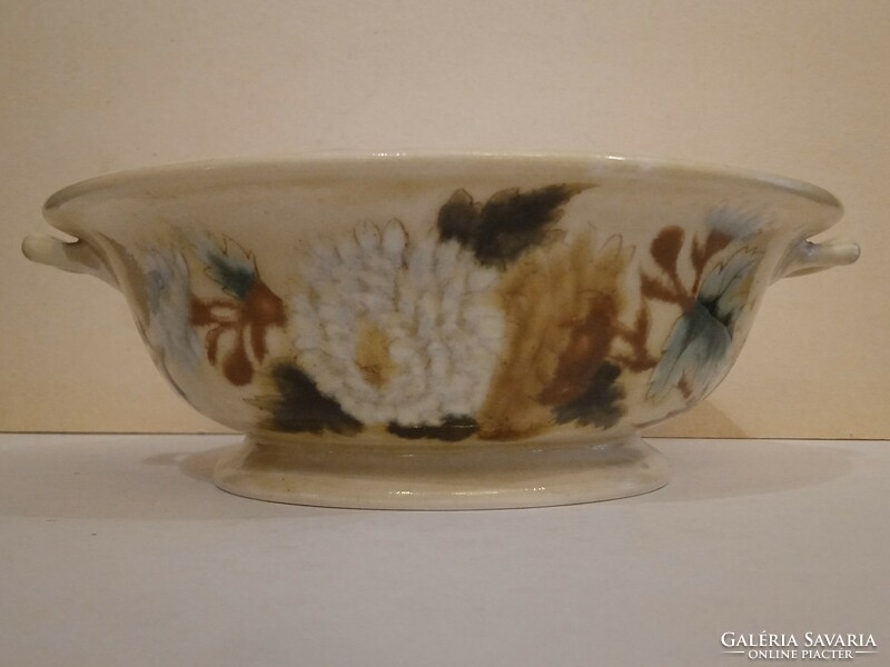 Zsolnay bowl with two ears