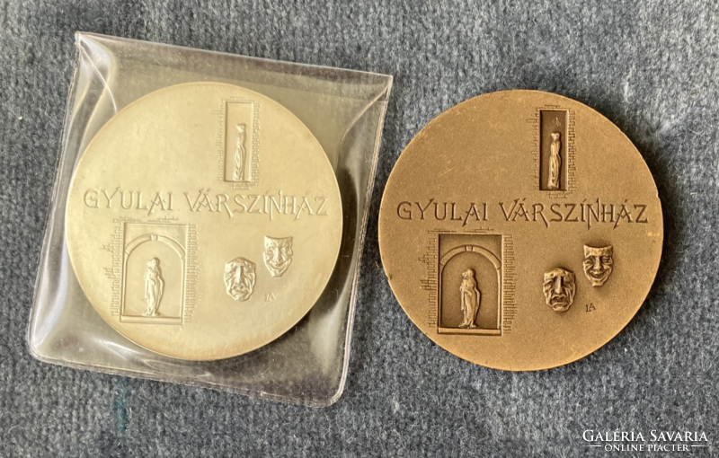 Lapis András: Gyulai Várszínház ezüst és bronz emlékérmek