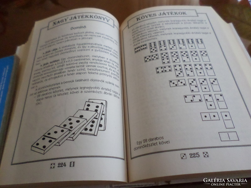 Boruzs - Jacsmenik big game book, 2000
