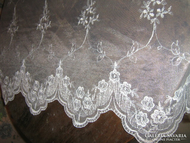 Csodaszép vintage anyagában hímzett függöny