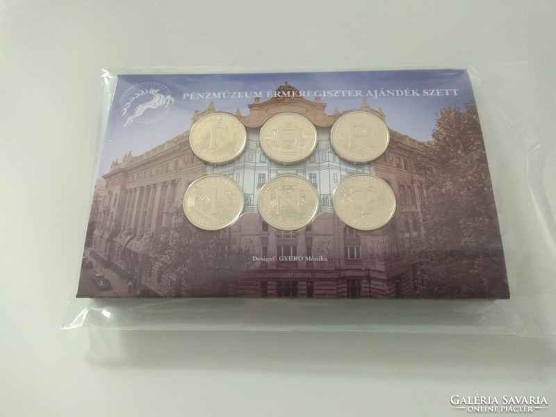 Pénzmúzeum Érmeregiszter Ajándék Szett' bliszter, 75 éves a Forint PROOF 5 Forint érmékkel