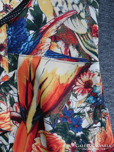 Just cavalli size 44 skirt with tropical bird pattern