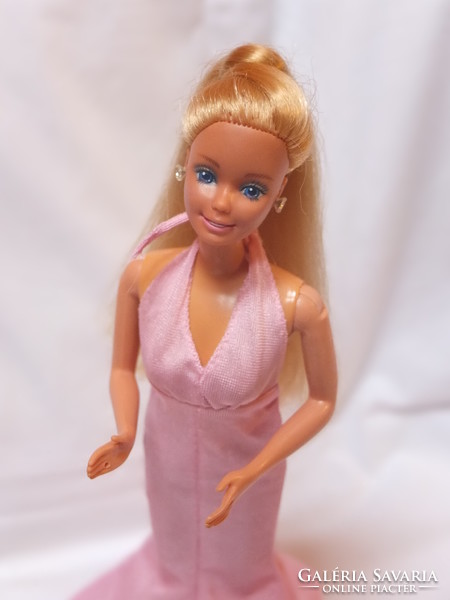 1986 Mattel „Jewel Secrets” Barbie, korhű Barbie fashion ruhában