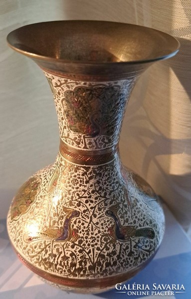 Indian Handicraft Vase (Delhi)