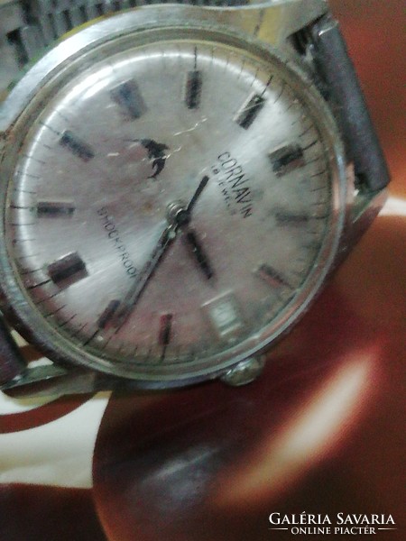 Cornavin calendar men's wristwatch works well