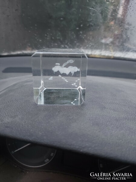 Laser engraved Scorpio constellation, 8x5x5 cm, heavy glass block