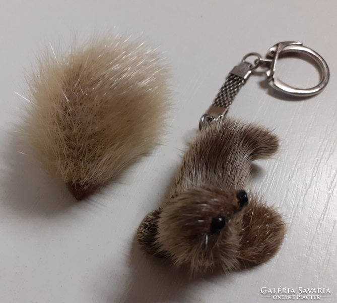 Retro seal key ring made of real fur and a hedgehog brooch in one
